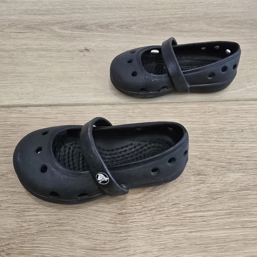 Crocs Baby Toddler Size 4 C Shoes Clogs Kids Water Sandals Slip On Black